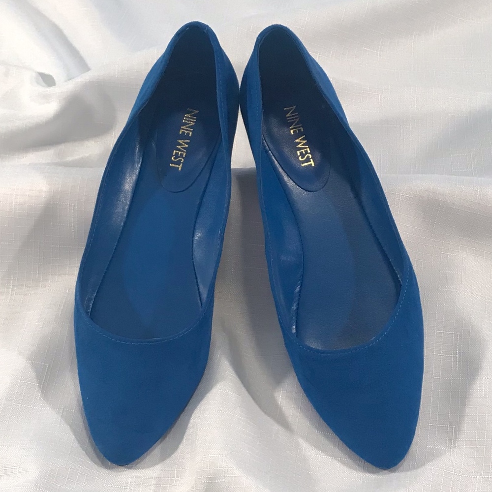 Nine  West flats